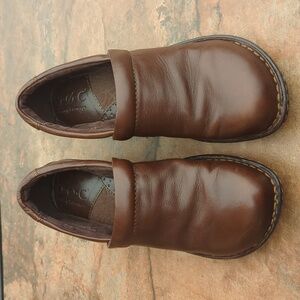 BOC Born Concept Brown Leather Clogs Size 7.5 Style BC6632